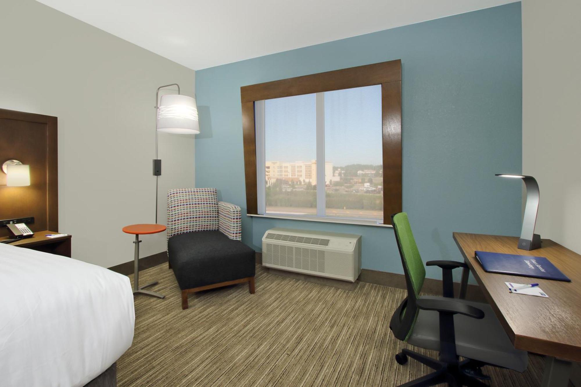 Holiday Inn Express & Suites Columbus North By Ihg Exteriér fotografie