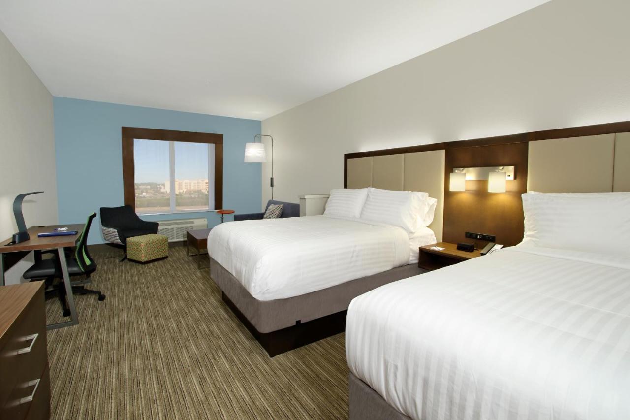 Holiday Inn Express & Suites Columbus North By Ihg Exteriér fotografie